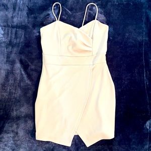 👍🏼BEIGE MIDI DRESS👍🏼